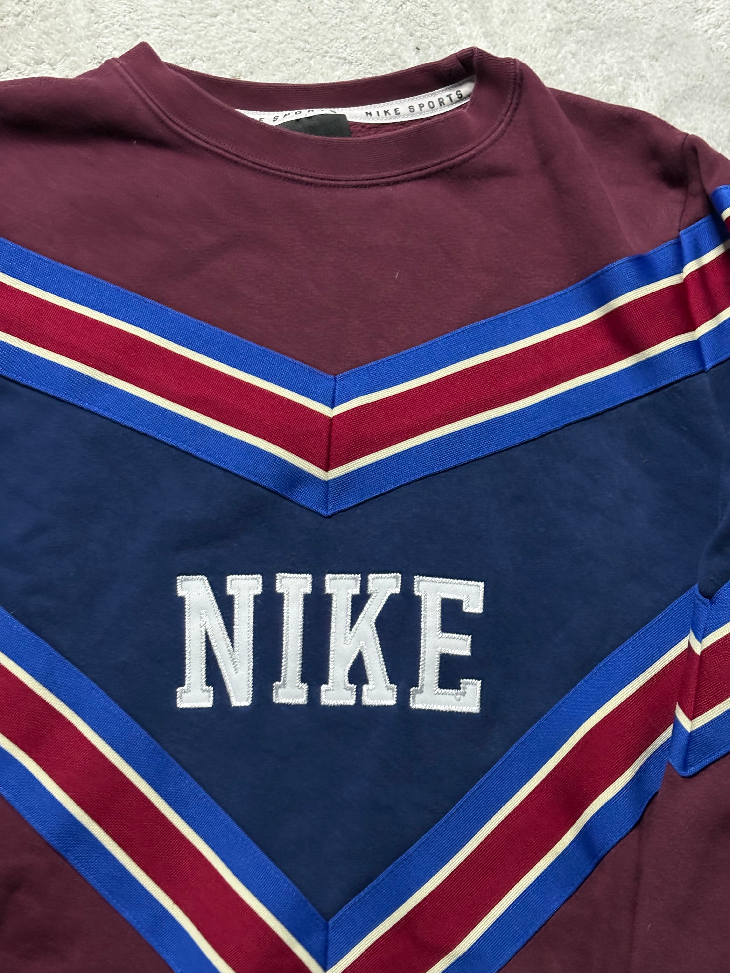 Nike Sports Vintage Crewneck Sweatshirt Y2K Retro S